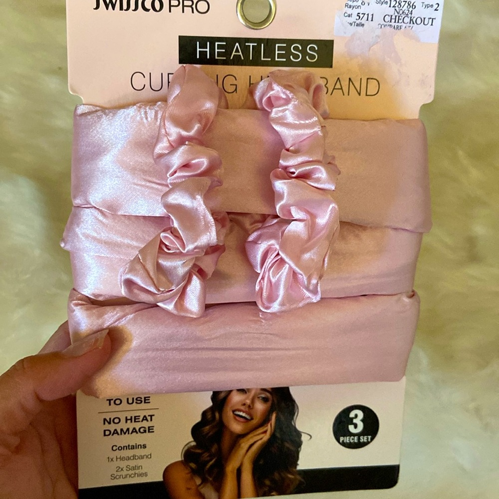 Heatless curling headband and scrunchie set